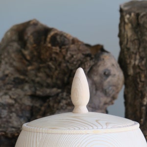 Handmade box with lid, pine wood vase, wooden vase for diy, light wood color vase, wooden jewelry box, round wood vase, Unfinished vase image 4
