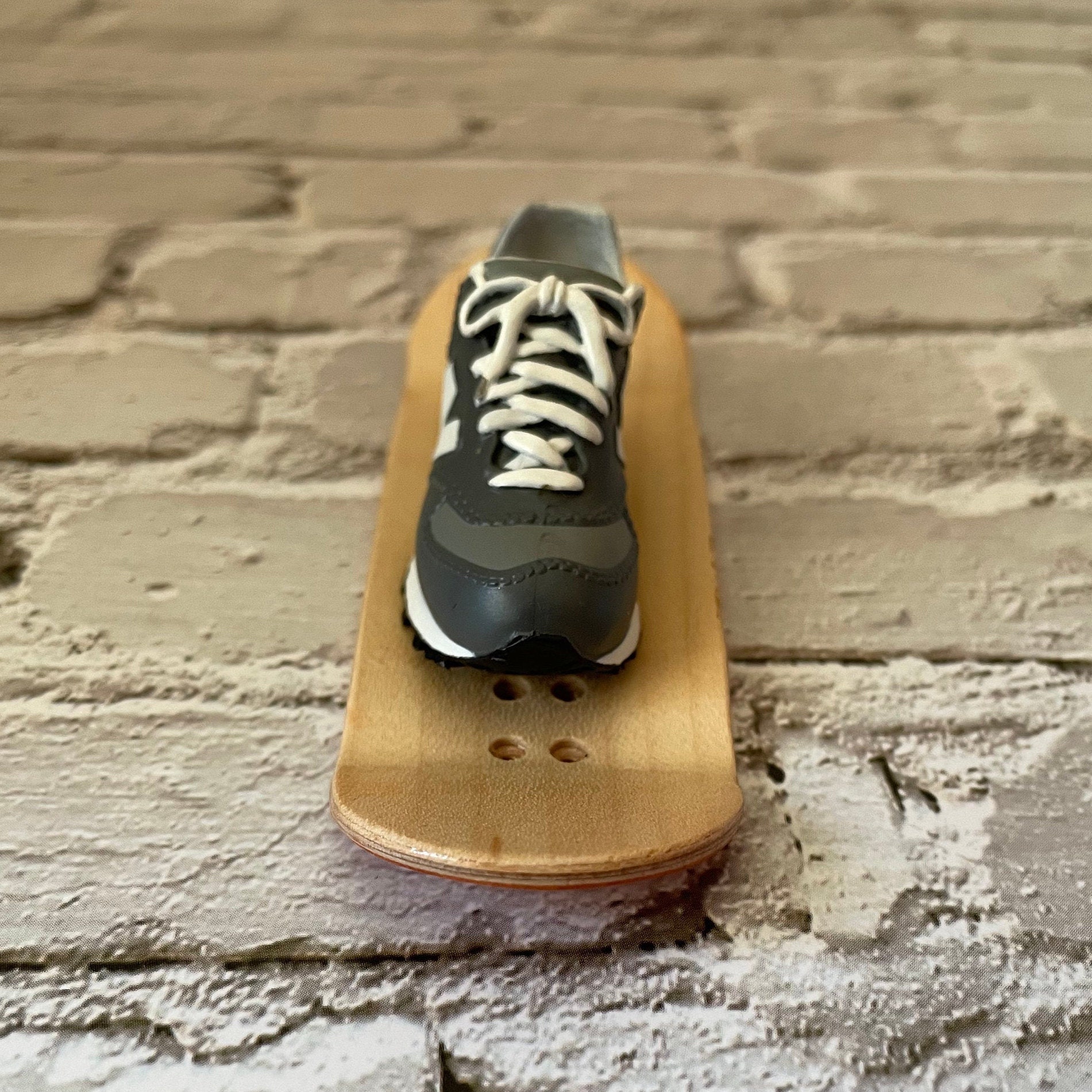 Tabla de fingerboard naranja de madera. Finger Skateboard Etsy España