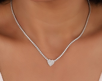 Collier ras de cou tennis coeur en argent sterling : zircons cubiques