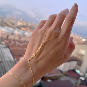 Minimalist Triangle Stone Hand Chain Bracelet – Boho Silver Slave Bracelet, Dainty Bracelet, Body Jewelry, Christmas Gifts