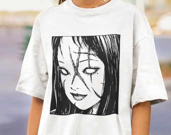 Unisex Horror Manga Creepy Girl T-Shirt, Dark Anime Gothic T-Shirt, Manga Gothic T-Shirt