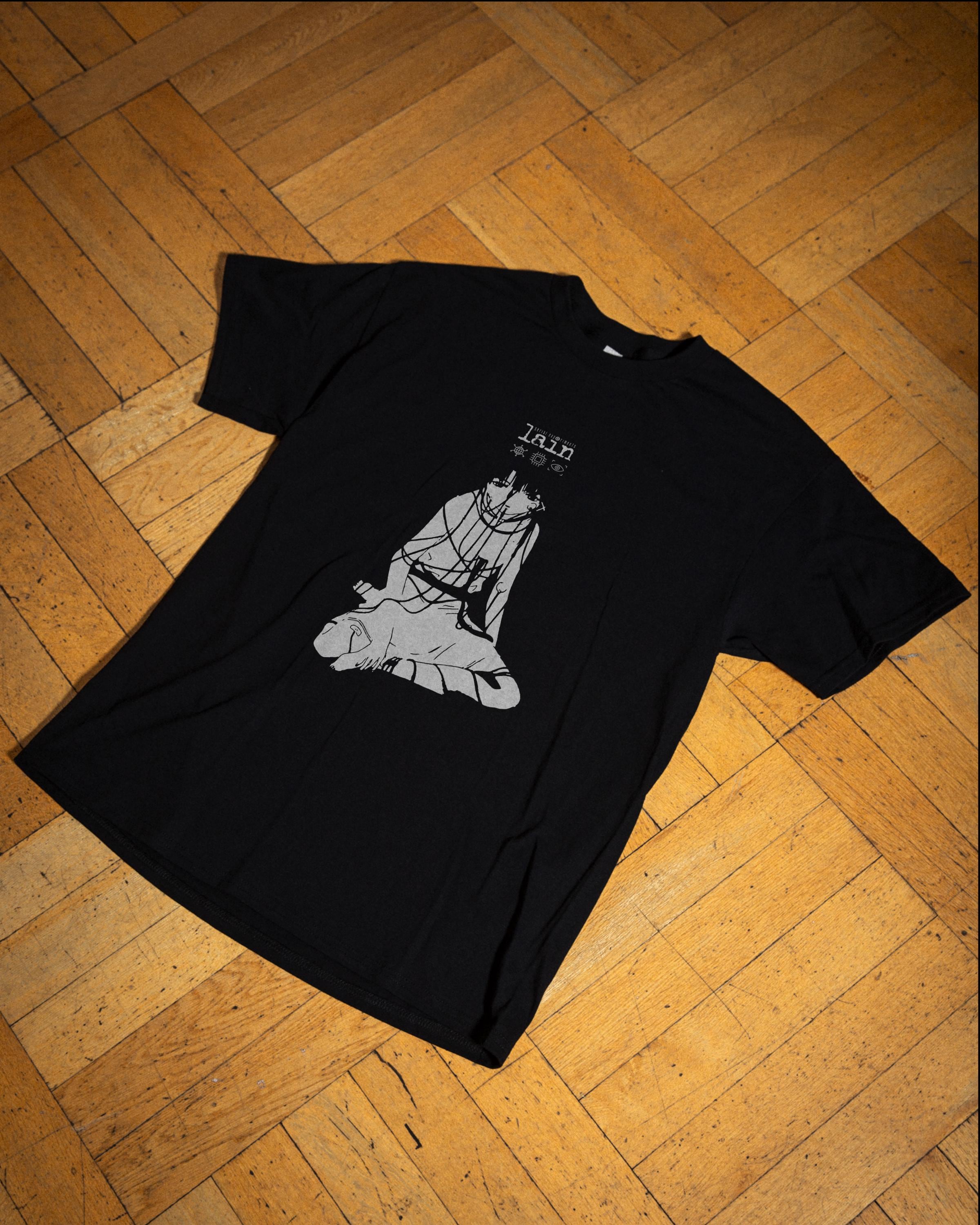 Serial Experiments Lain シャツ | 90年代アニメサイバーパンクTシャツ