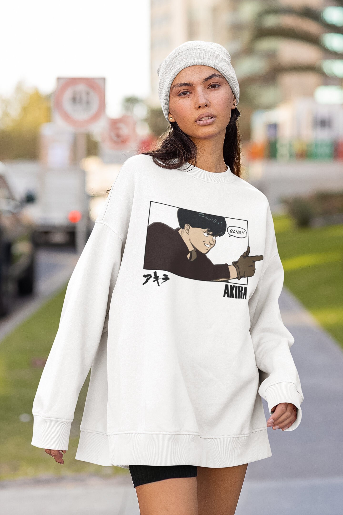 Akira sweater shop