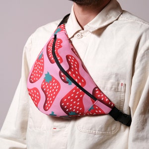 Handmade fanny pack Exclusive pattern Handmade fanny pack, bumbag Practical shoulder bag. Strawberry print, unique, colorful image 6