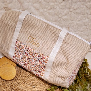 Customizable Duffel Bag / Travel bag / Diaper bag / Customizable bag image 2