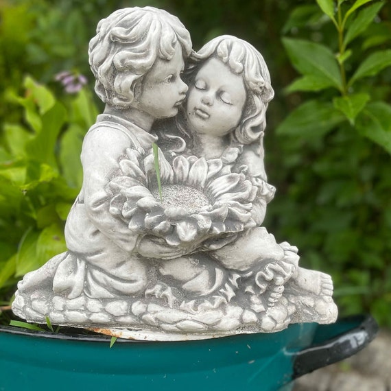 Statue De Jardin Belle Figure De Couple Garcon Et Fille Beton Etsy France Statue De Jardin Belle Figure De Couple Garcon Et Fille Beton Etsy France