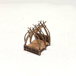 1/144 Scale Fairy Bed Kit: Micro Scale Dollhouse Furniture