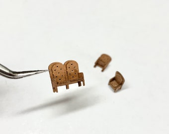 1/144 Micro Scale DollsHouse Furniture Kit: Cottage Style Sofa & Chairs