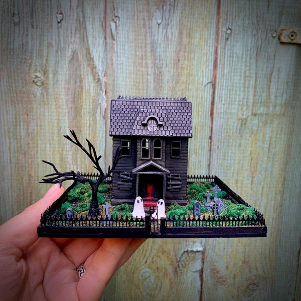 DIY Kit - 1:144 Scale Miniature Haunted House Dolls House Diorama Kit - Dollhouse for a Dollshouse