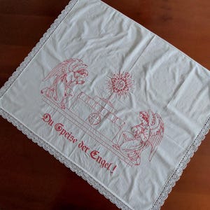 宗教的なモチーフの刺繍生地 - 天使と聖体顕示台のモチーフ - 装飾壁布 - 宗教的なタペストリー - 家の装飾