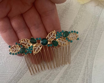 Decorative green hair comb, dark green and gold wedding hairpin, bridal green hair piece, green hair slide for wedding, green hair clip