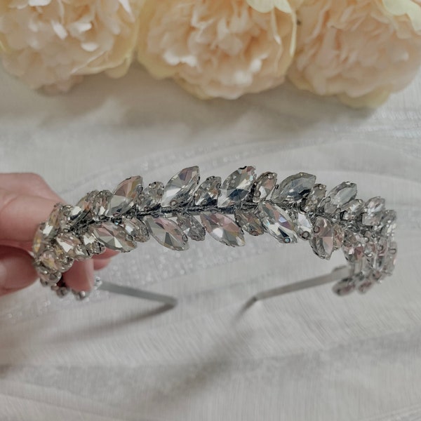 Bridal Sliver Hairband | Silver Crystal Headband For Wedding | Silver Crystal Wedding Hair Band | Wedding Silver Hair Jewellery | Hair Piece