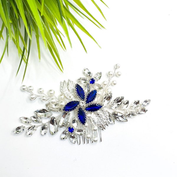 Silver and blue crystal wedding hair comb,Bridal silver and royal blue crystal hair clip,Decorative  silver and blue crystal floral haircomb