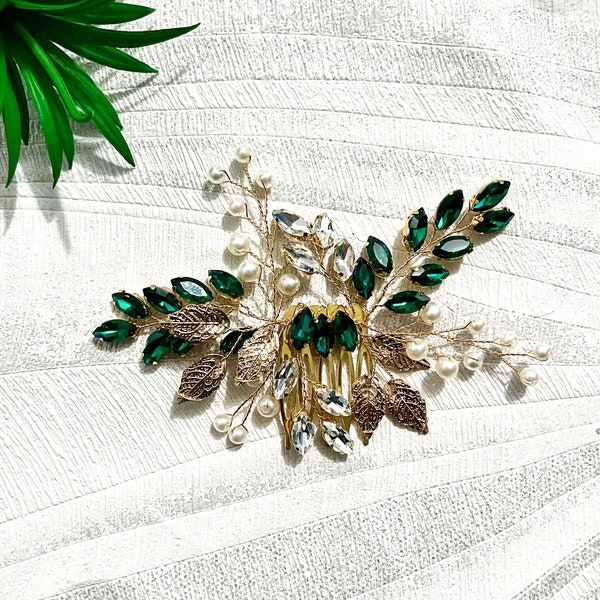 Ivory Pearl and Green Crystal on Gold Hair Comb | Bridal Pearl and Crystal Gold Hair Comb | Wedding Day Dark Green Crystal on Gold Hair Comb