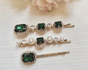 3x Emerald rhinestone pearl hair clips, bridal bridesmaid sparkly dark green on gold hair pins, wedding green hairslides, hair accessories