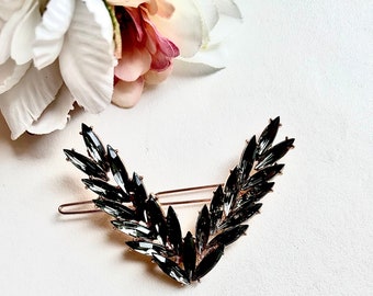 Balck V shaped rhinestones hair clip, wedding hairslide, bridesmaid guest barrette, hair pin, black hair accessories