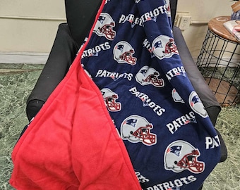 New England Patriots NFL custom plaid reversible fleece blanket