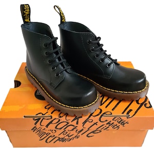 Dr. Martens Boots 6004 Lamper Kids Child UK11.5/US12.5M/US13.5W/EU30 Black image 1