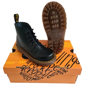 Dr. Martens Boots 6004 Lamper Kids Child UK11.5/US12.5M/US13.5W/EU30 Black image 2