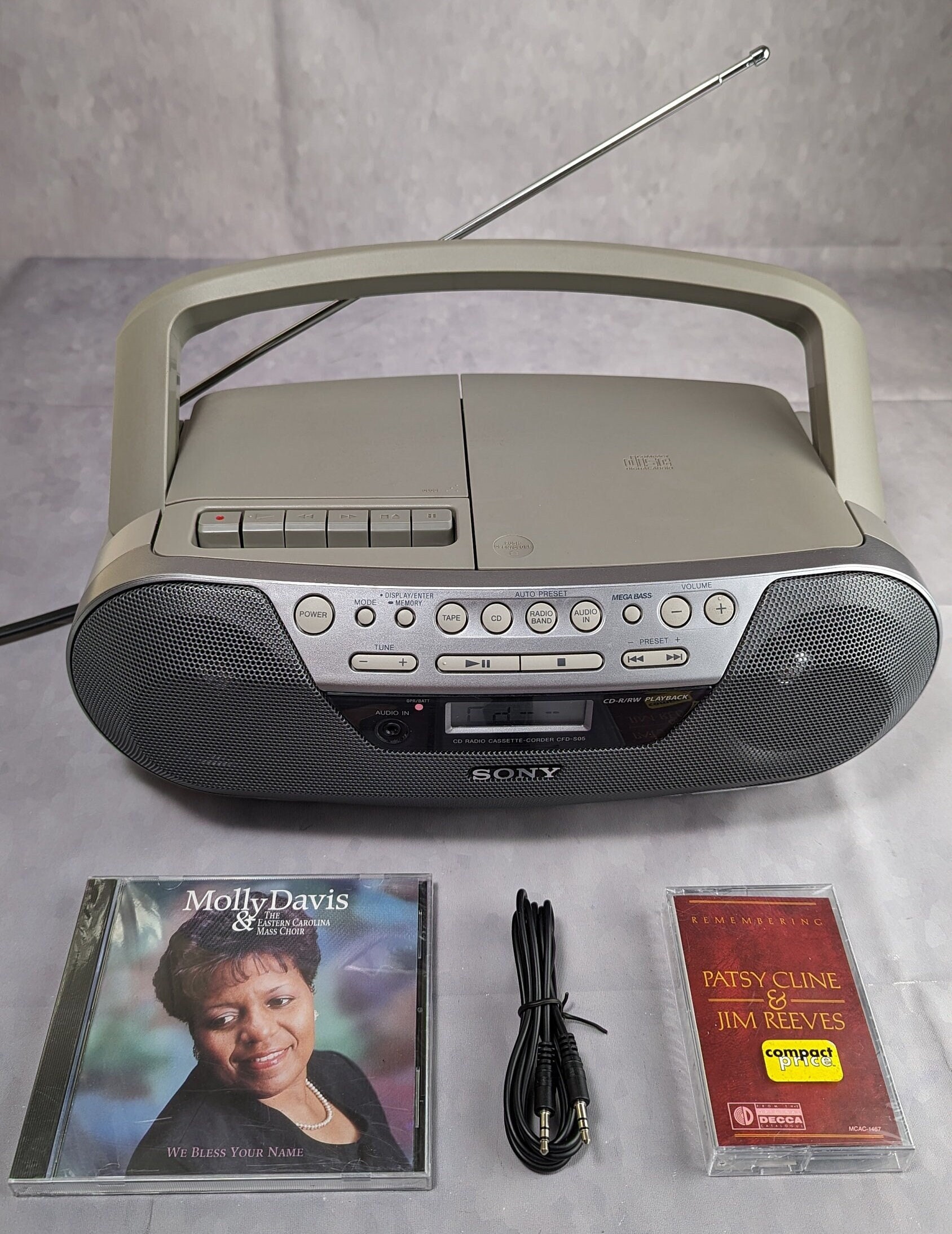 Sony CFD-G505BLACK Xplod CD Radio Cassette Recorder CFDG505BLACK