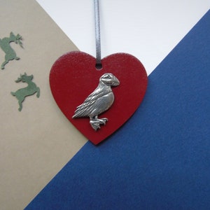 Puffin Bird Wooden Heart Decoration - Puffin Gift - Puffin Lover - British Seabirds - Puffin Home Decor - Birdwatcher Gift - Gift for her