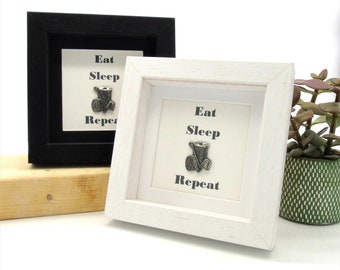 Sewing Gift - Needle and Thread and Quote - Sewing Room Gift - Dressmaking Enthusiast - Tailor Gift - Mum Sewing Gift - Gift for Her
