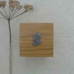 Sherlock Holmes Wooden Box - Sherlock Holmes Gift - Sherlock Holmes Trinket Box- Sherlock Holmes Keepsake Box- Gift for Holmes Lover