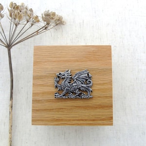 Welsh Dragon Gift - Welsh Dragon Wooden Box - Welsh Dragon Trinket Box- Welsh Dragon Keepsake Box -  Welsh Dragon Lover - Wales Lover
