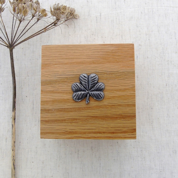 Shamrock Wooden Box - Shamrock Gift - Shamrock Trinket Box- Good Luck Shamrock Keepsake Box - Good Luck Gift - Shamrock Jewellery box