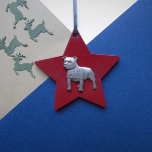 Set 5 Staffordshire Bull Terrier Weinachtsbaumschmuck-Acryl Kugeln Set 5 Staffordshire Bull Terrier Weinachtsbaumschmuck-Acryl Kugeln