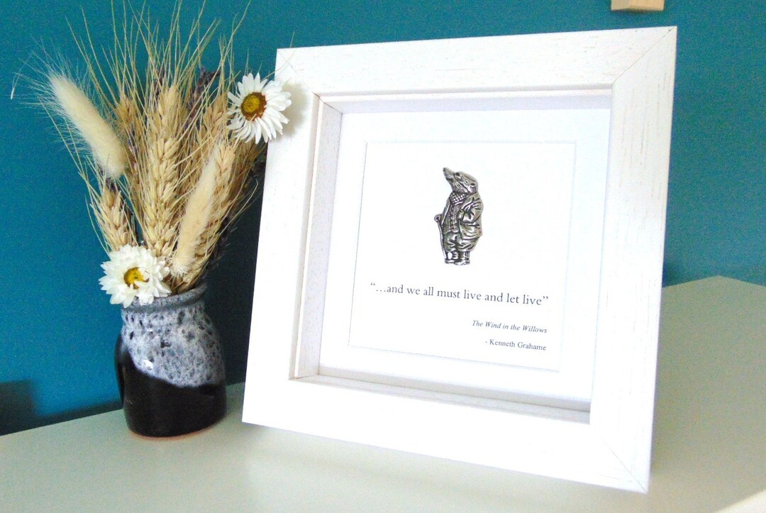 The Wind in the Willows Gift - Framed Pewter Badger Motif and Quote ...