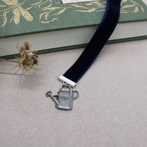 Watering Can bookmark - Gardener Bookmark - Gardening Gift- Florist Gift - Home Grown Gift - Bookworm gift - Gardening Lover
