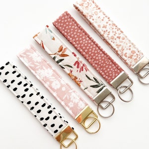 Floral Keychain Wristlets, Neutral Key Fobs, Wristlet for Keys, Key Wristlet, Car Key Accessory