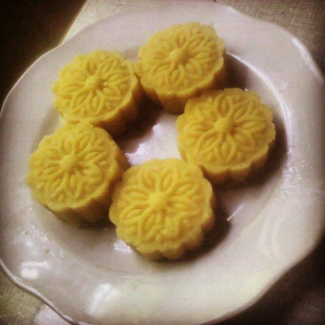 1 Pack of Hai Duong Green Bean Cake Vietnamese Green Bean Etsy