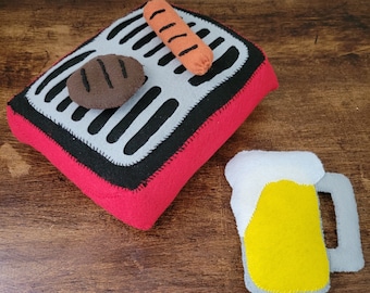 Felt Grillin' and Chillin' Combo: Wreath Attachment