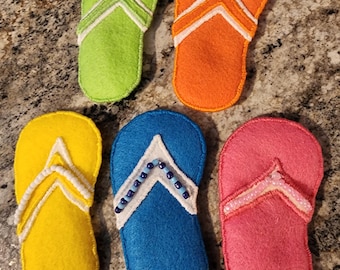 Summertime felt flip flop set