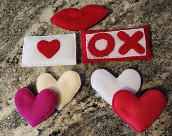Valentines Felt Wreath Attachments: Hearts, Kisses, Hugs Set
