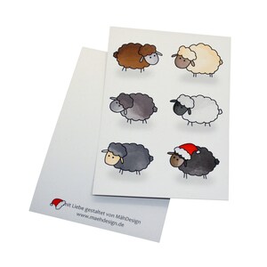 Cartolina di Natale con pecora "Cappello di Babbo Natale" Carta riciclata al 100% A6 Biglietto di Natale con pecora Fattoria colorata Biglietto di Natale per la stagione dell'Avvento