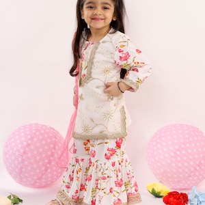 Girls Floral Print Kurta Sharara with Dupatta/Heavy Embroidered sharara/Kids Sharara/Traditional Kids wear image 2