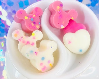 Magic Mouse Strong Soy Wax Melts | Cute Heart Shape Sample Gift Box | Handmade Scented Fresh Laundry Fragrance | Fast UK Delivery