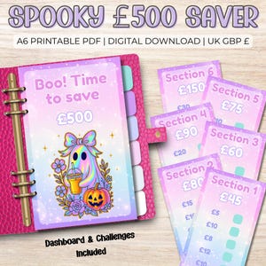 Puede incluir: Un planificador rosa con temática de Halloween, con un fantasma sosteniendo una bebida y una calabaza. El texto dice "Boo! Time to save £500." Incluye secciones para ahorrar, con cantidades listadas. Las palabras "Dashboard & Challenges Included" también son visibles.
