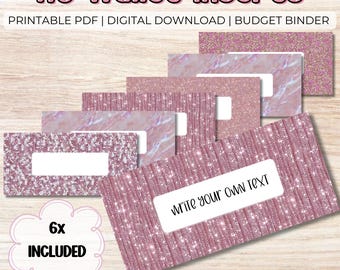 Puede incluir: Seis insertos de billetera A6 para carpeta de presupuesto, presentados como descarga digital PDF imprimible. Los insertos rectangulares presentan varios patrones de purpurina rosa y mármol, cada uno con un área de etiqueta rectangular blanca.