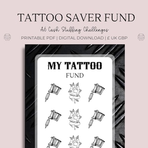 Op de afbeelding: Een downloadbare PDF om te printen van een tattoo-fonds tracker. De tracker bevat een zwart-witte illustratie van een tatoeagemachine en een roos. De tekst "My Tattoo Fund" staat bovenaan de pagina.
