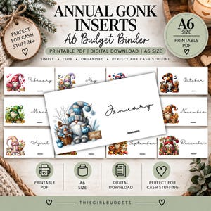 Può includere: Un set di inserti per raccoglitore di budget A6 con dodici schede mensili che presentano illustrazioni di gnomi a tema stagionale. Ogni scheda mostra il nome del mese in corsivo, inclusi gennaio, febbraio, marzo, aprile, maggio, settembre, ottobre, novembre e dicembre.