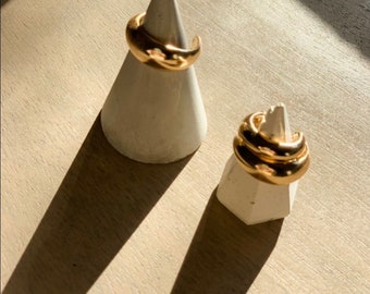 Concrete ring cones • Ring holders • Ring cones