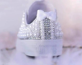 Hochzeits-Converse, Bling und Pearl, Braut Schuhe nach Maß