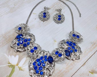 Chunky Rhinestone Statement Necklace Set: Adjustable Geometric Jewelry