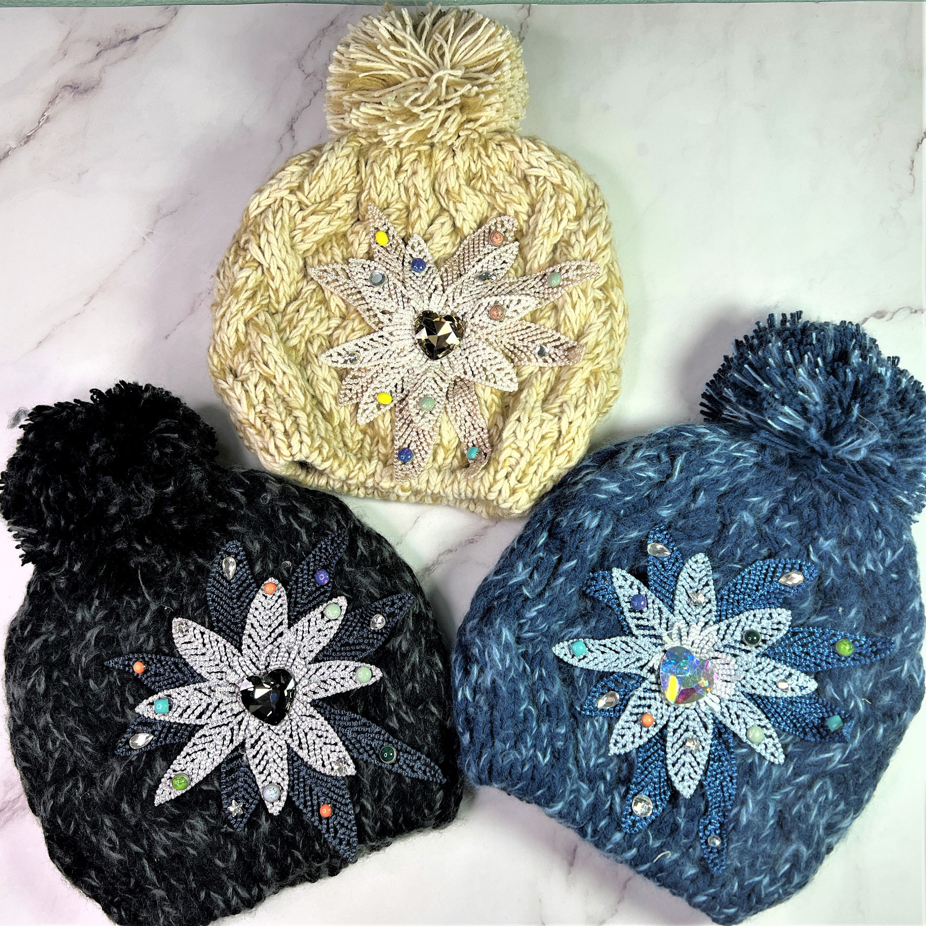 帽子 momentel Love Flower piercing beanie HAT - MOMENTEL JEWELRY