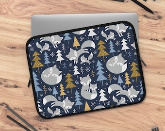 Arctic Foxes Laptop Sleeve • Laptop Case • Animals Laptop Sleeve • Office Gift • Christmas Gift