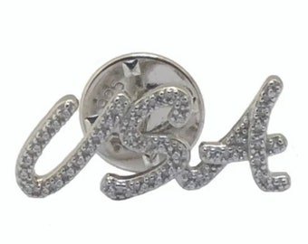 Unisex USA Fancy Tie Tac- Anstecknadel sogar auf Ihrer Lieblings-MAGA-Kappe. Die beste patriotische Schmucklinie überhaupt, die Patriot im Besitz und Betrieb ist